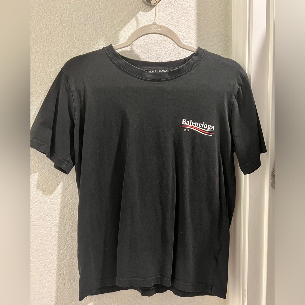 Balenciaga oversized 2017 campaign t shirt